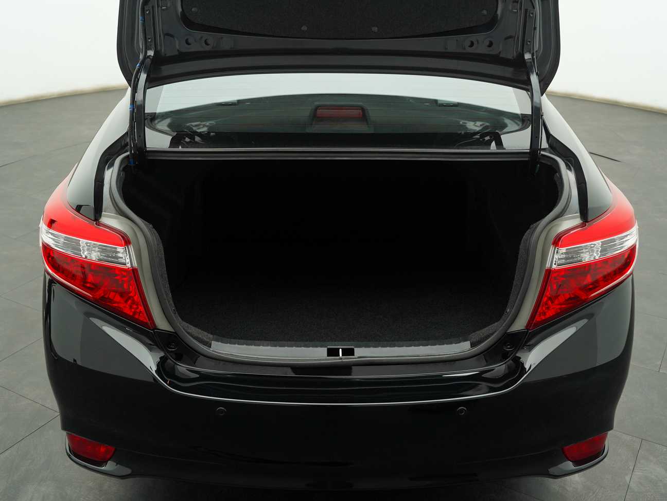 terpakai 2015 Toyota Vios J 1.5