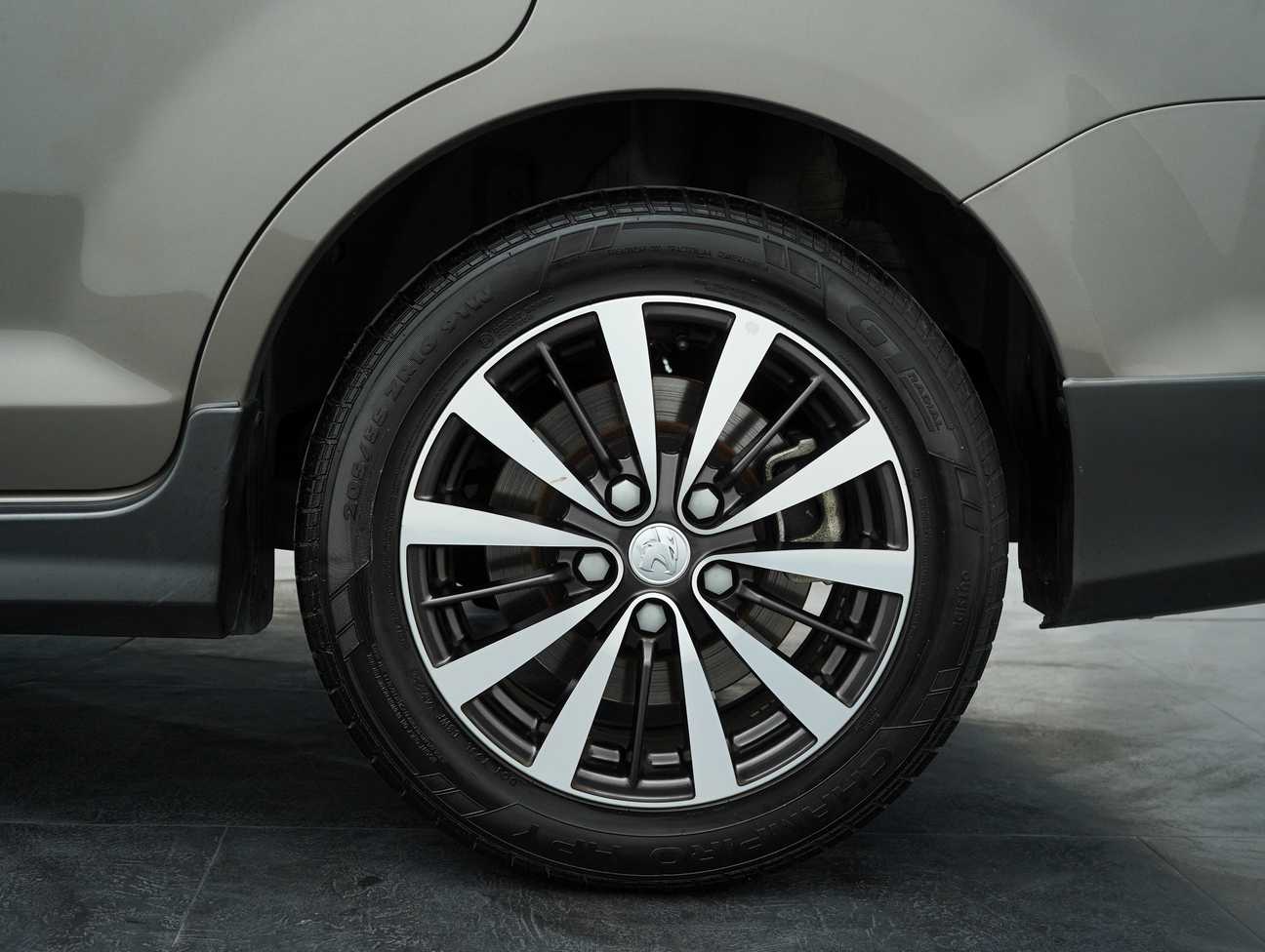 terpakai 2023 Proton Exora Premium 1.6