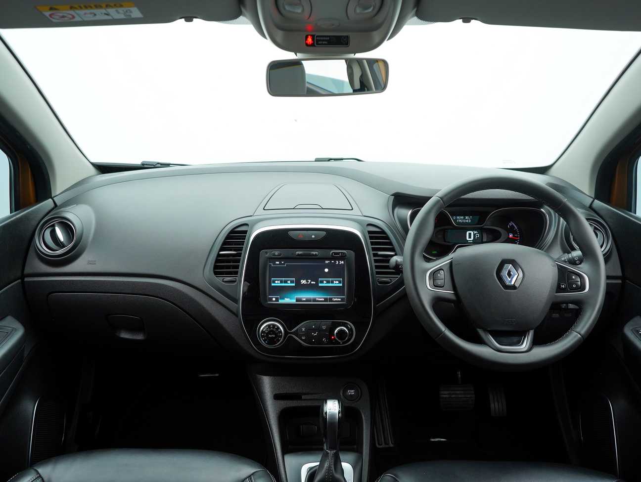 terpakai 2018 Renault Captur  1.2