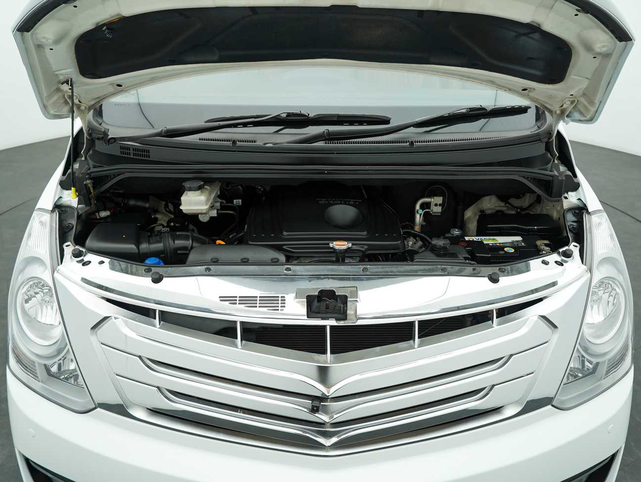 used 2015 Hyundai Grand Starex Royale GLS 2.5