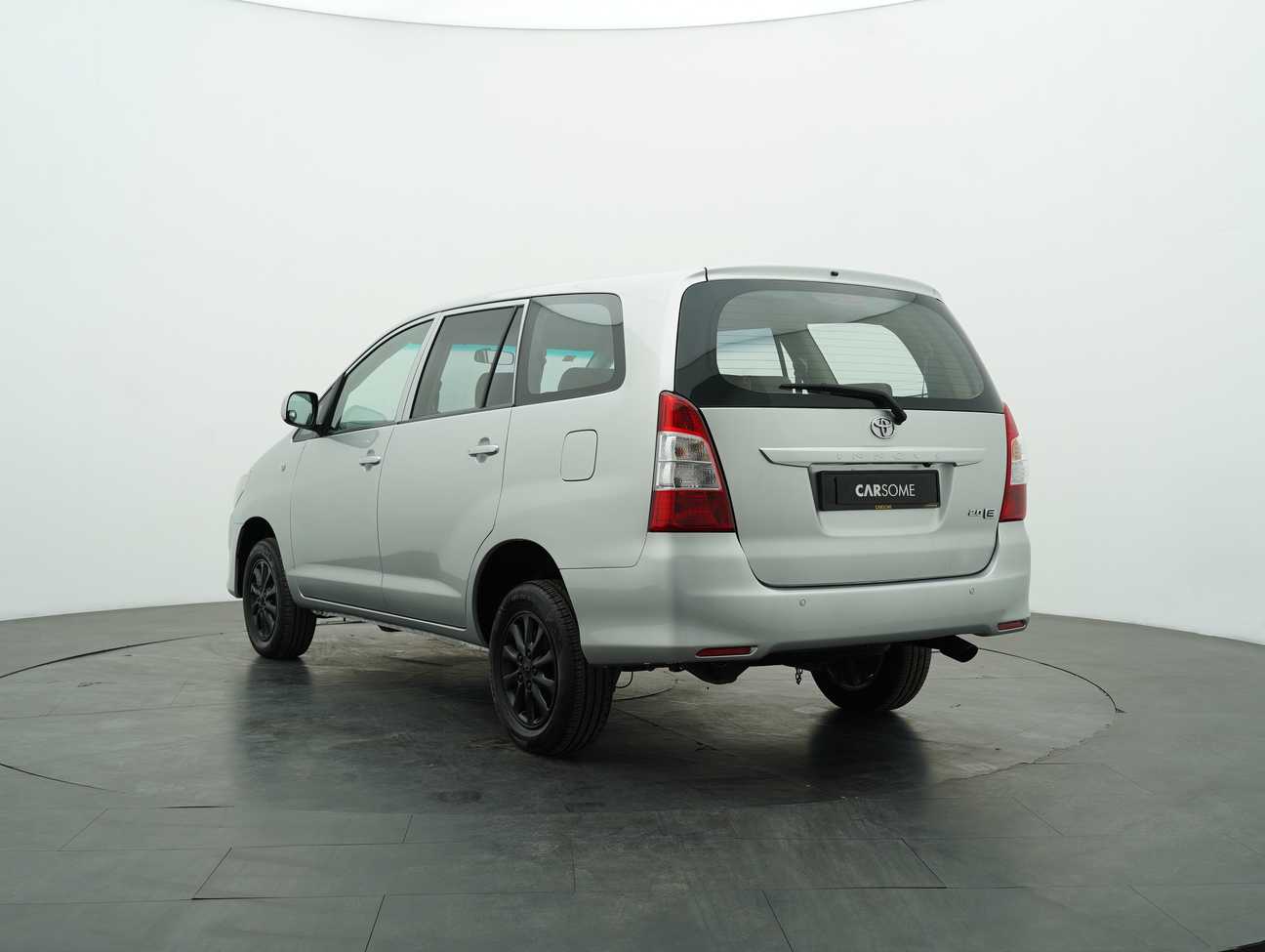 used 2016 Toyota Innova E 2.0