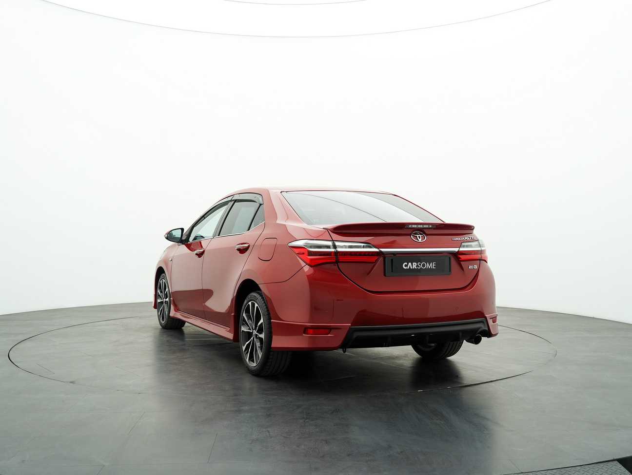 used 2018 Toyota Corolla Altis V 2.0