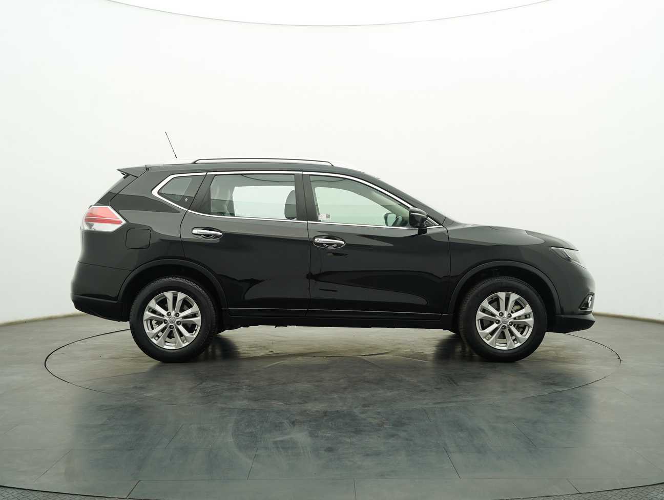 used 2019 Nissan X-Trail  2.0