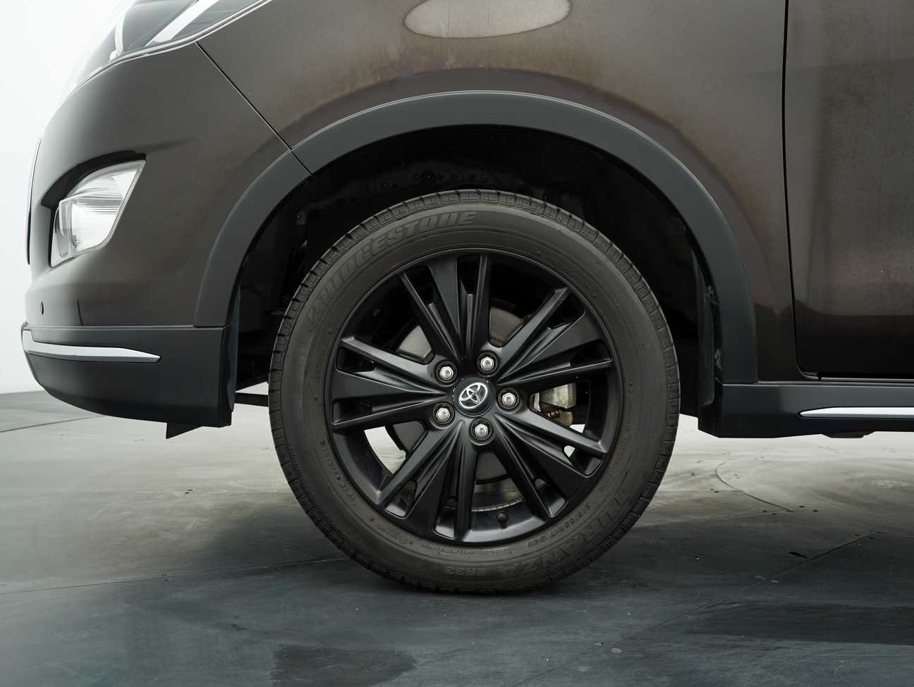 terpakai 2019 Toyota INNOVA X 2.0