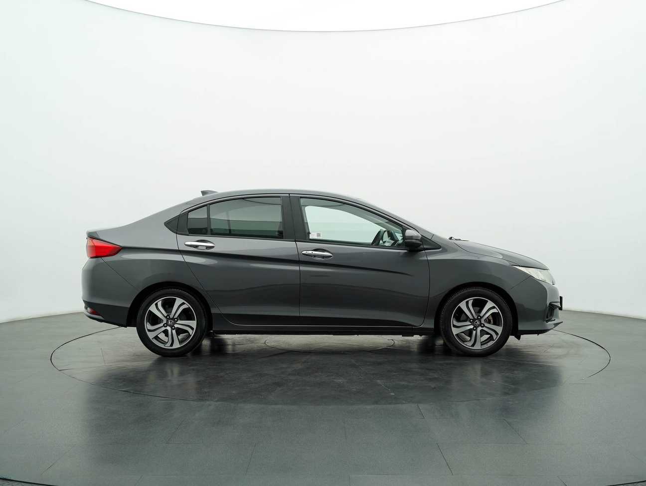 terpakai 2015 Honda City V i-VTEC 1.5