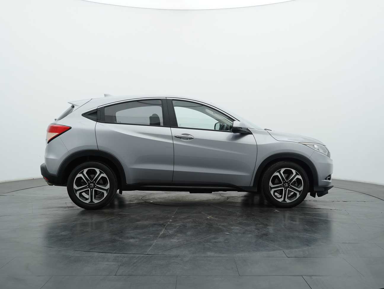 used 2016 Honda HR-V V 1.8