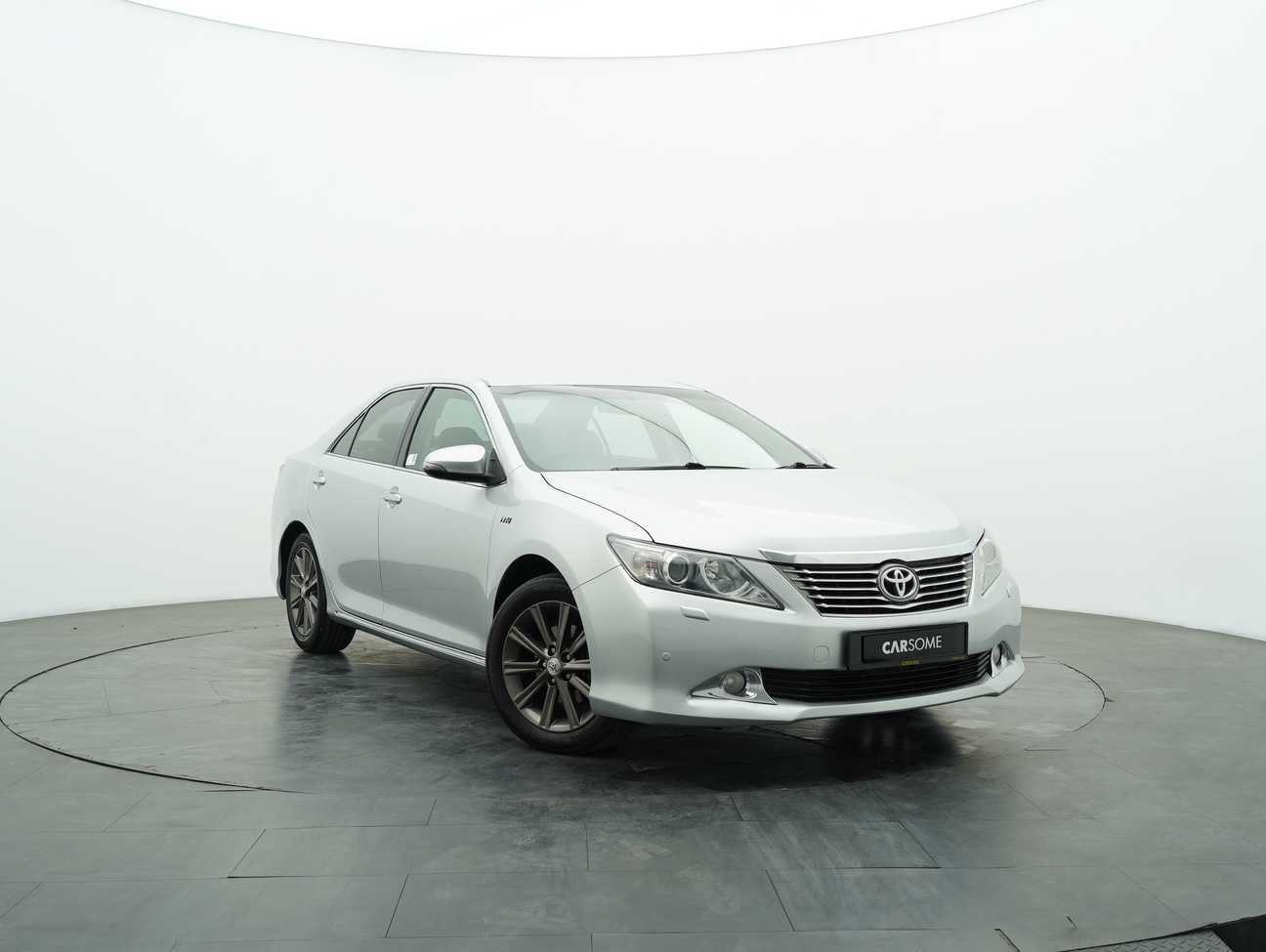 terpakai 2014 Toyota Camry GX 2.0