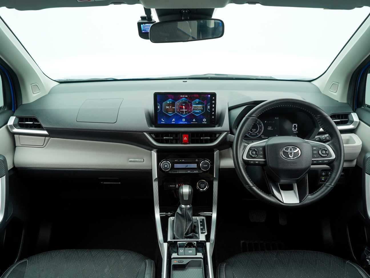 terpakai 2023 Toyota Veloz  1.5