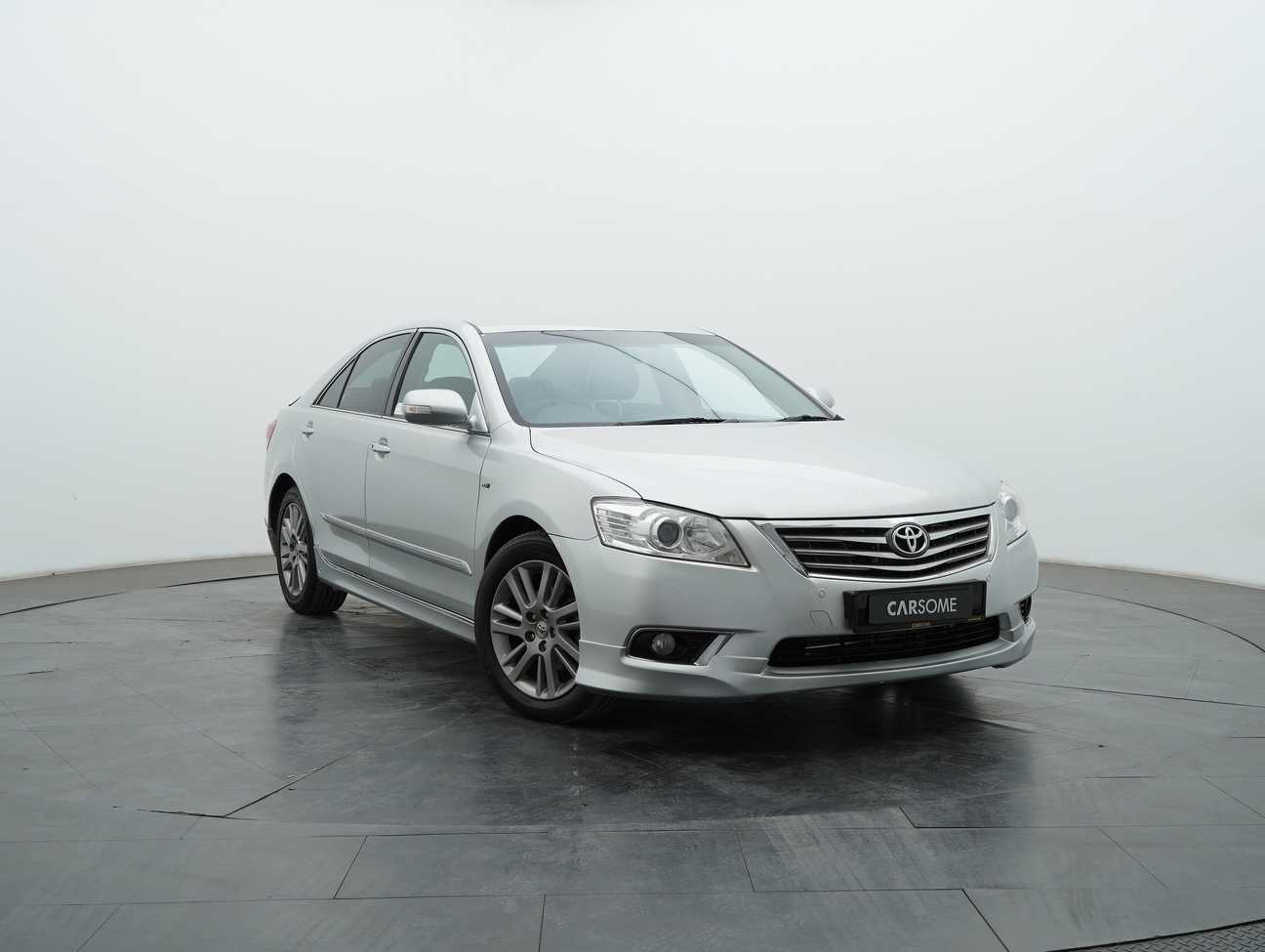 used 2012 Toyota Camry V 2.4