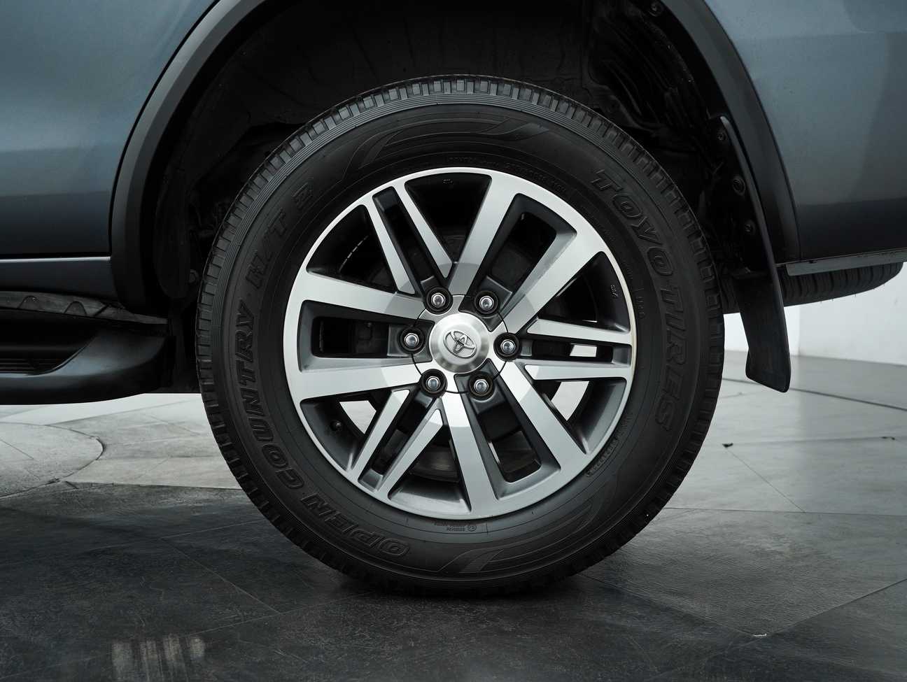 terpakai 2017 Toyota Fortuner SRZ 2.7
