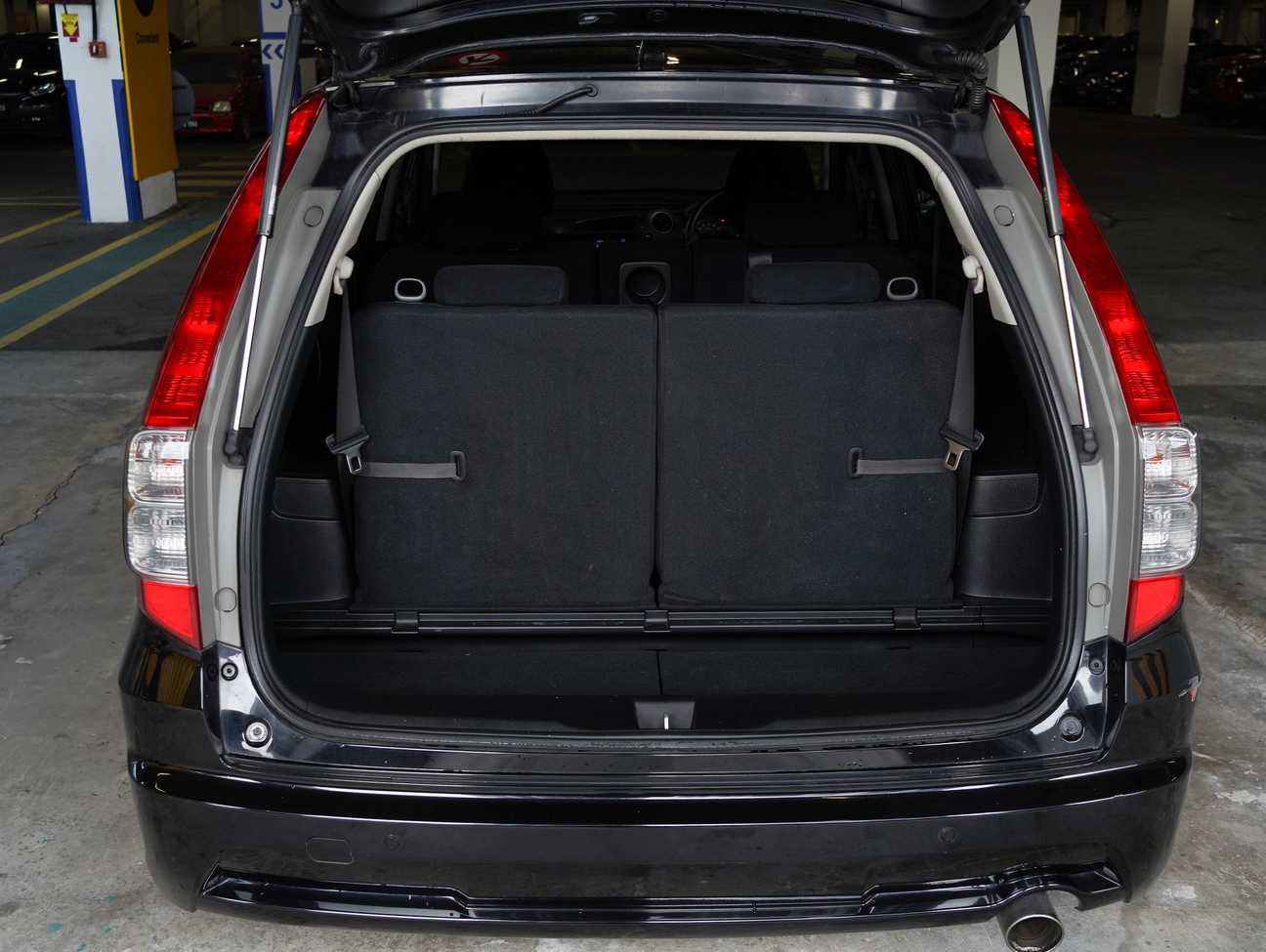 terpakai 2007 Honda Stream i-VTEC 1.8