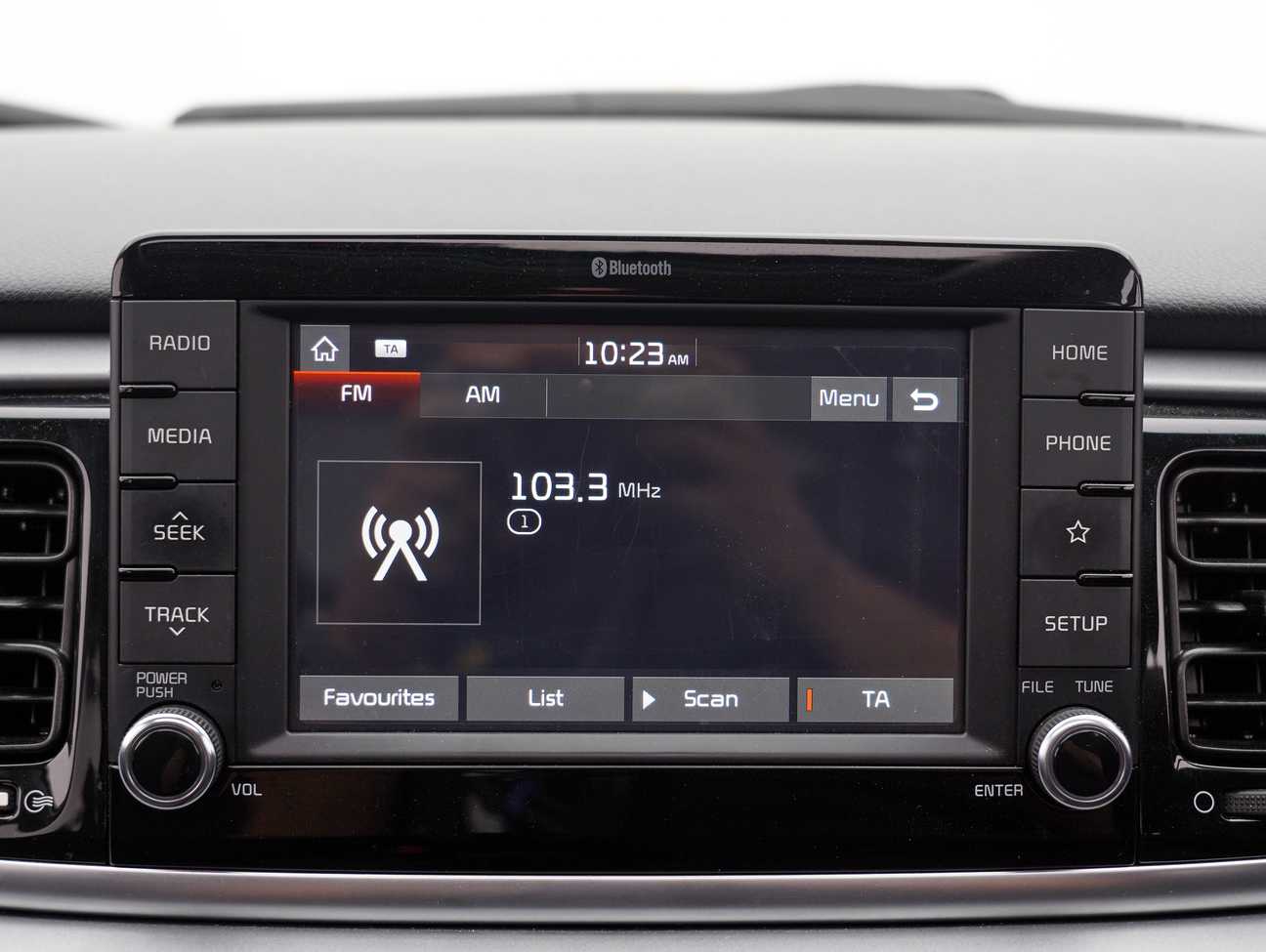 used 2018 Kia Rio  1.4