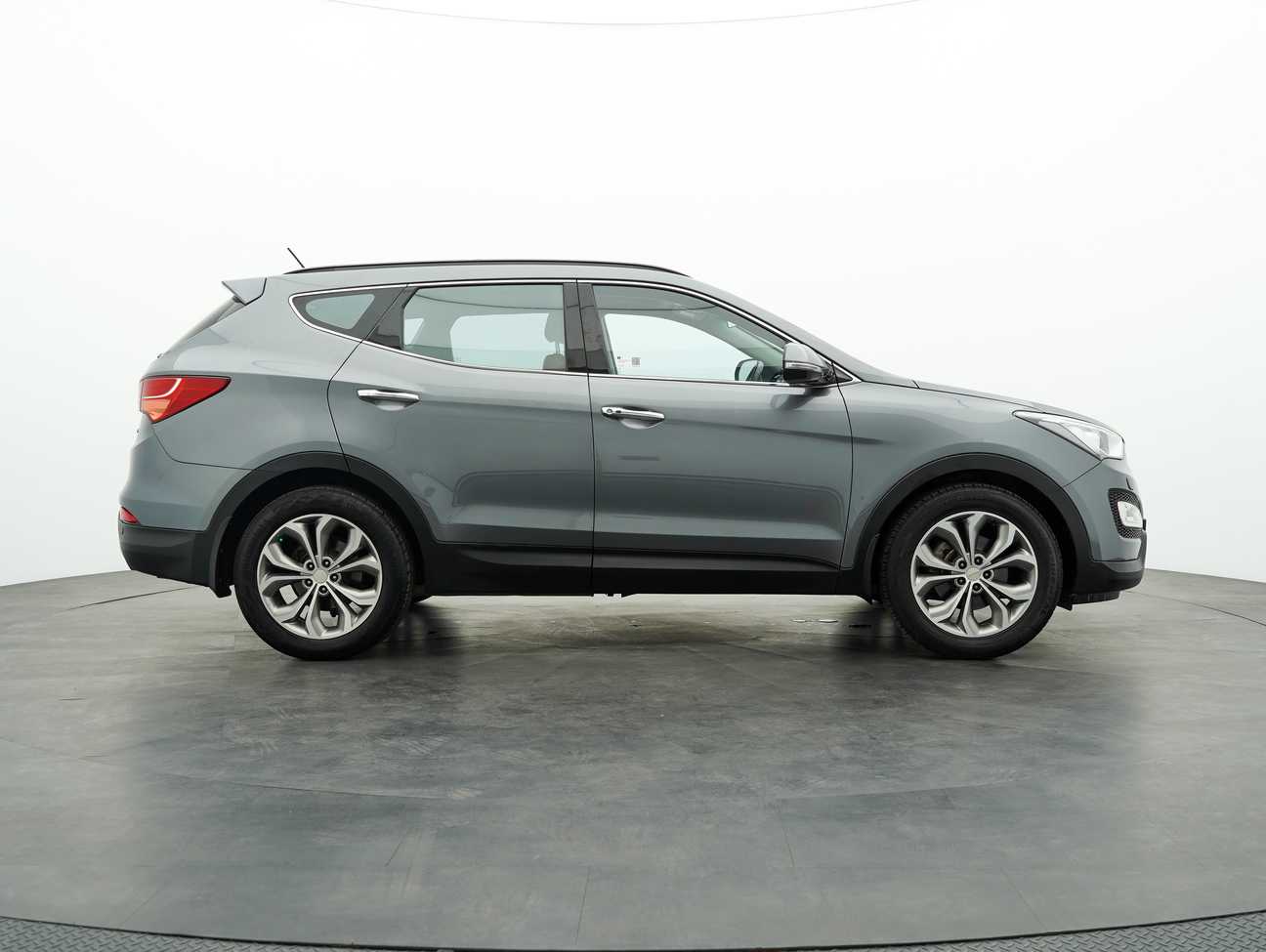 used 2015 Inokom SANTA FE G 2.4