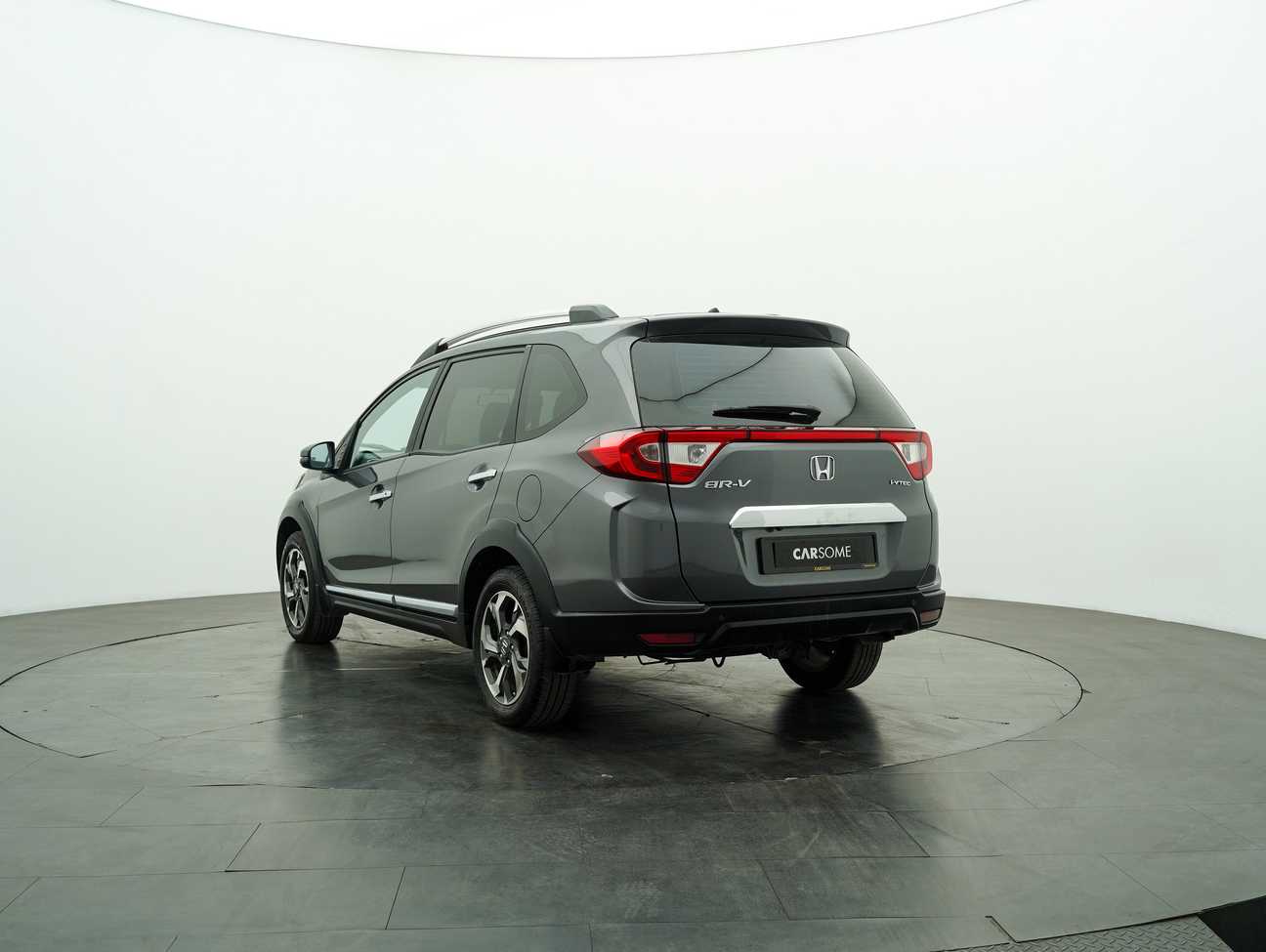 used 2018 Honda BR-V V 1.5