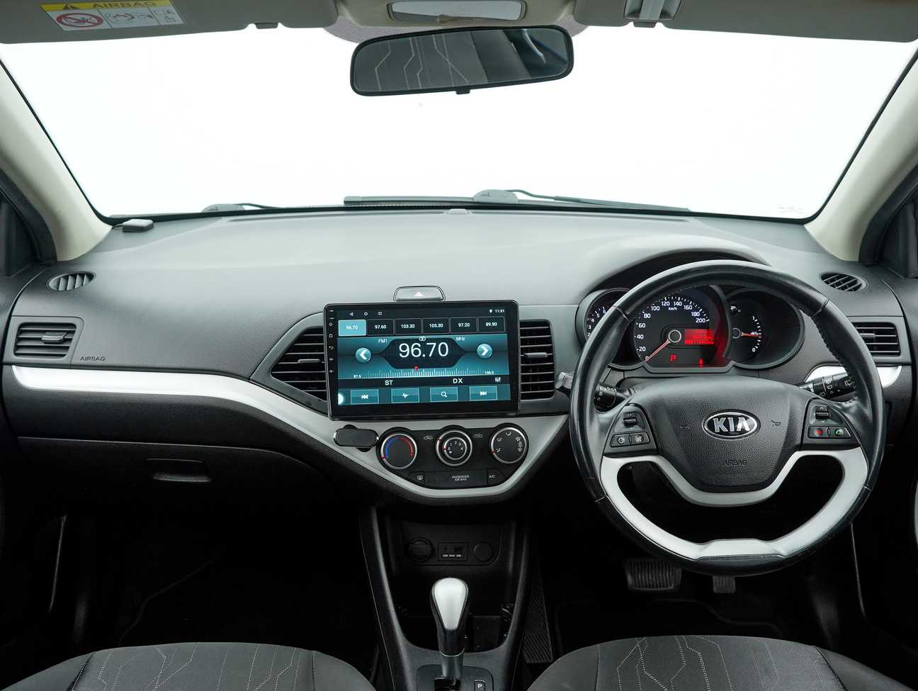 terpakai 2014 Kia Picanto  1.2