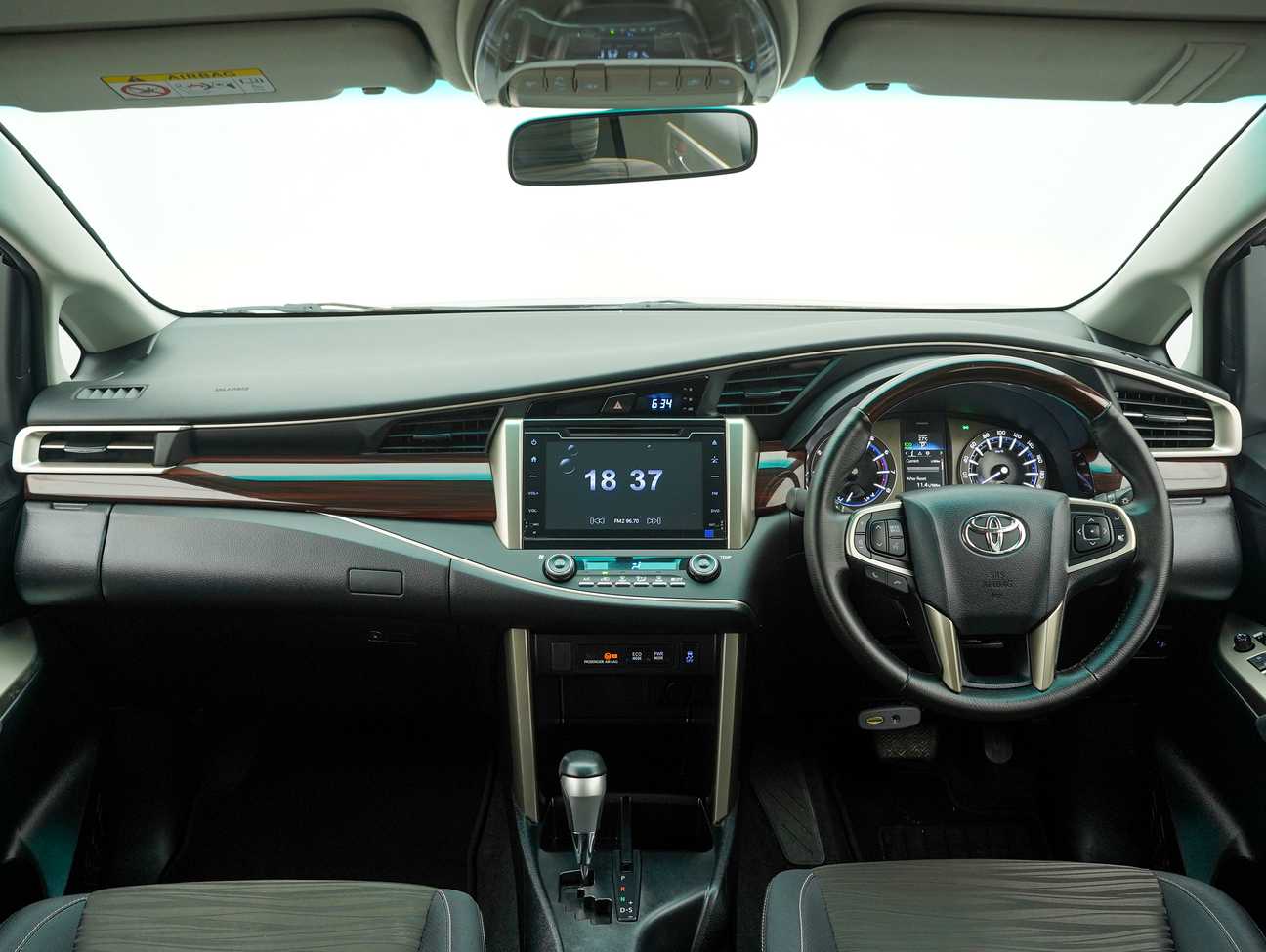 used 2017 Toyota Innova G 2.0