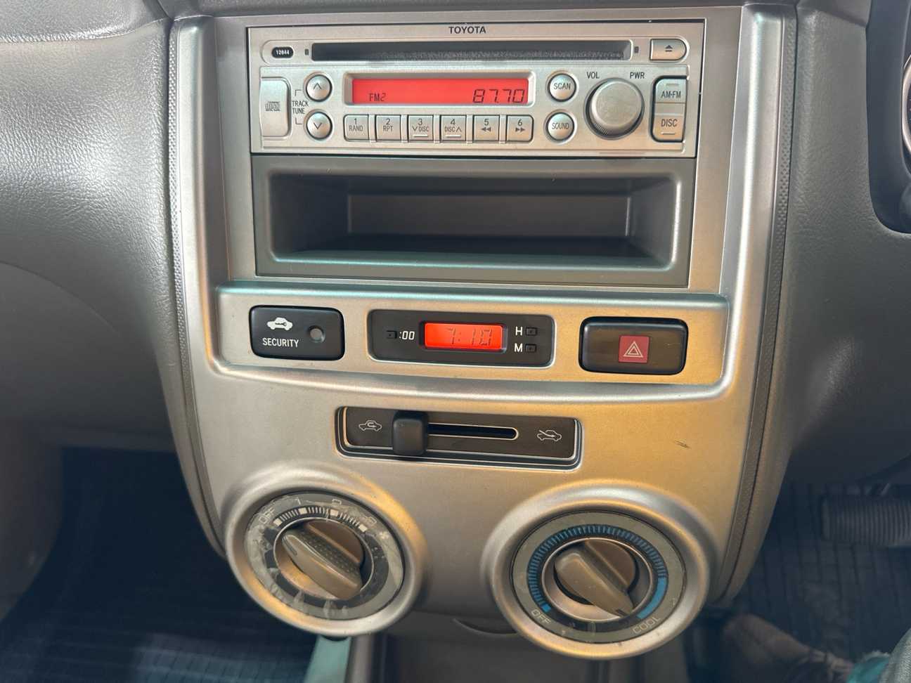 used 2010 Toyota Avanza G 1.5