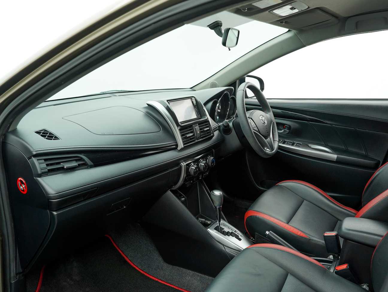 terpakai 2014 Toyota Vios TRD Sportivo 1.5