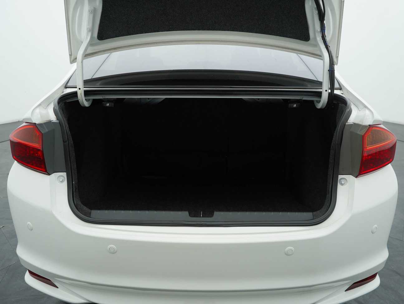 used 2015 Honda City V 1.5