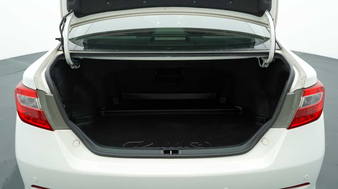 used 2014 Toyota CAMRY V 2.5