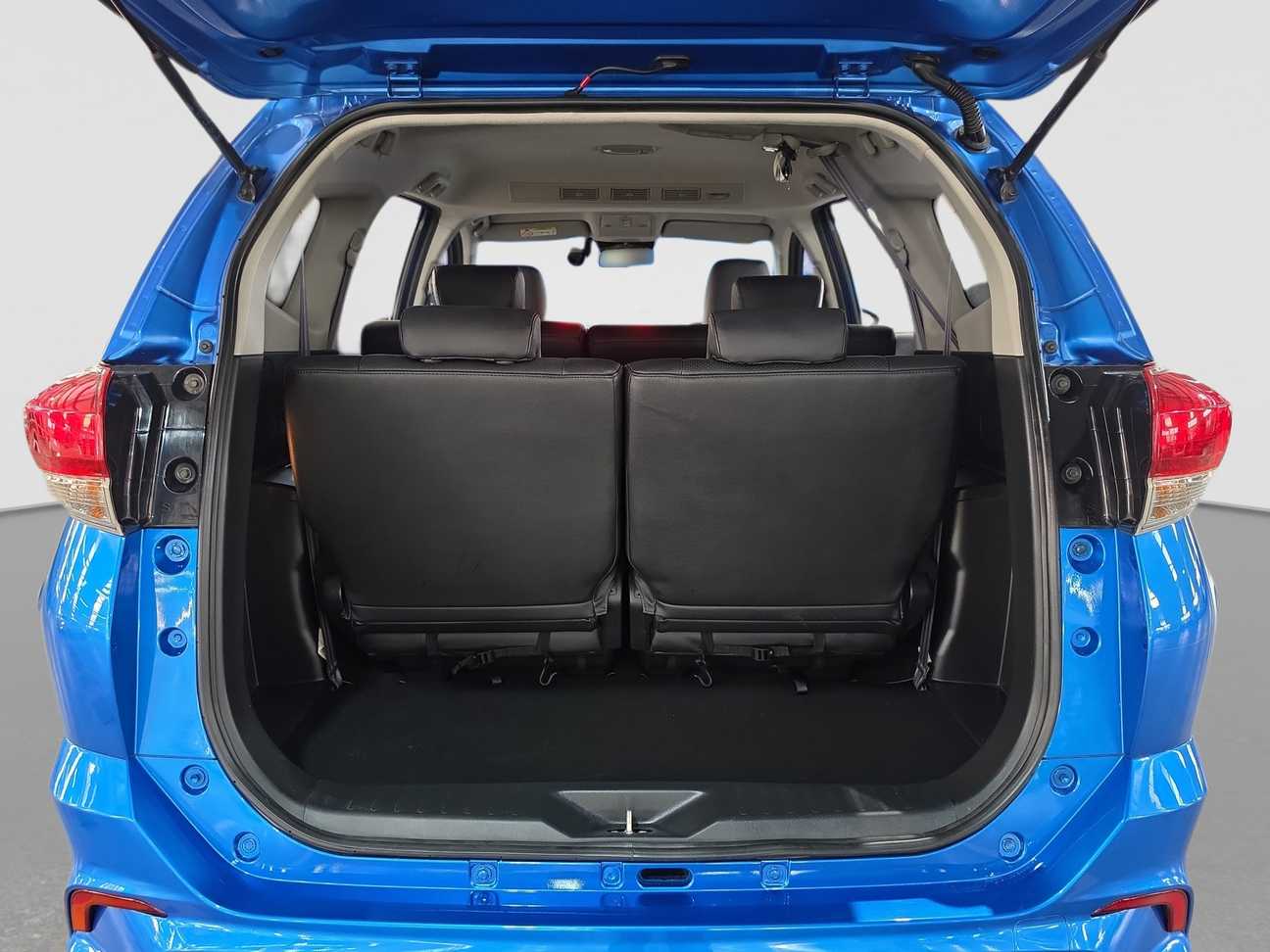 used 2022 Perodua Aruz AV 1.5