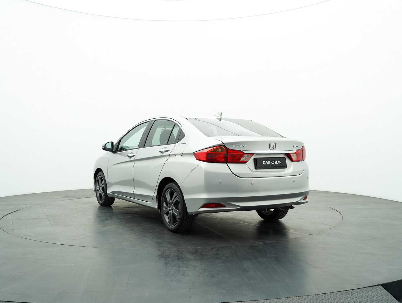 used 2014 Honda City V 1.5