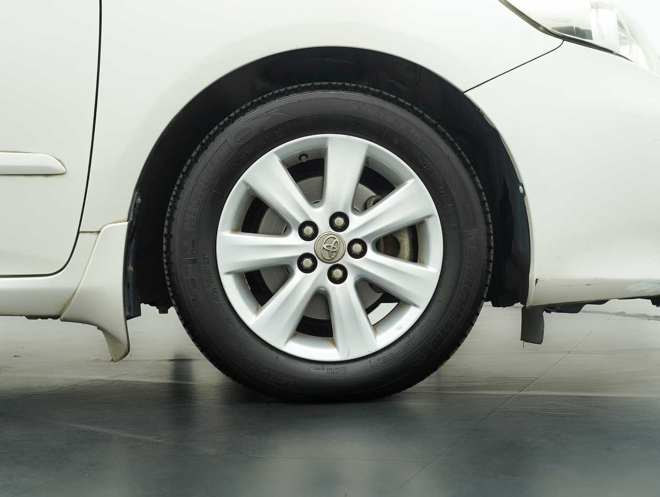 used 2012 Toyota Corolla Altis E 1.6