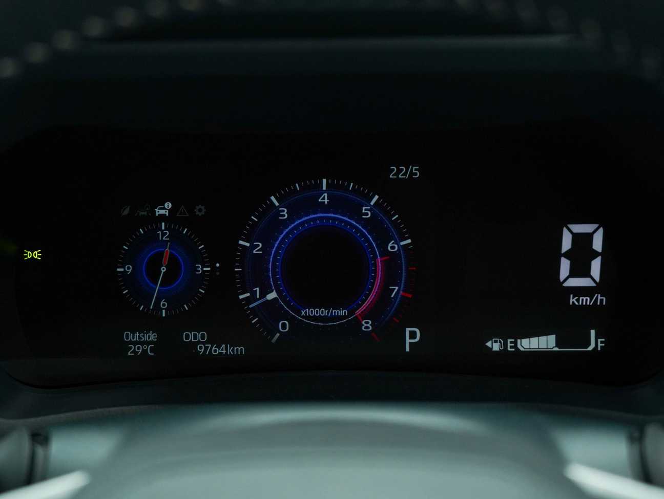 terpakai 2023 Toyota Veloz  1.5