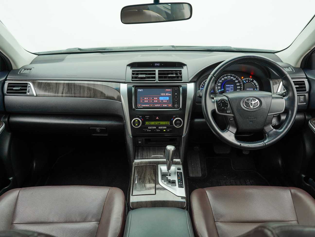 terpakai 2014 Toyota Camry G X 2.0