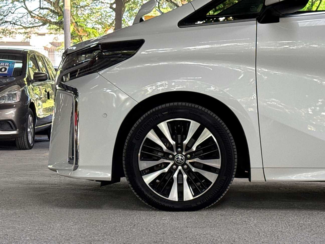 used 2023 Toyota Alphard G S C Package 2.5