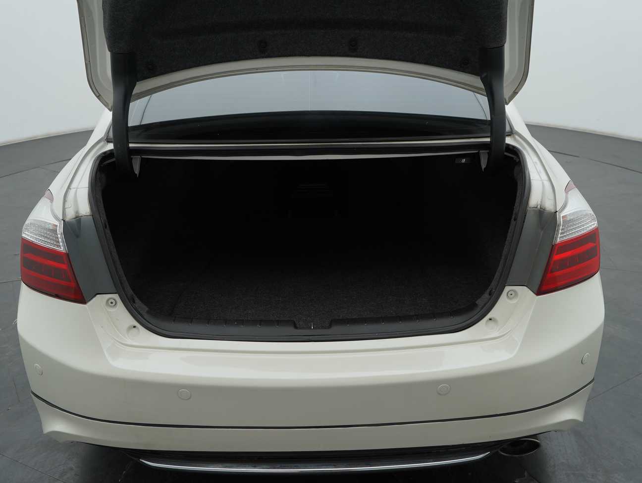used 2015 Honda Accord VTi-L 2.0