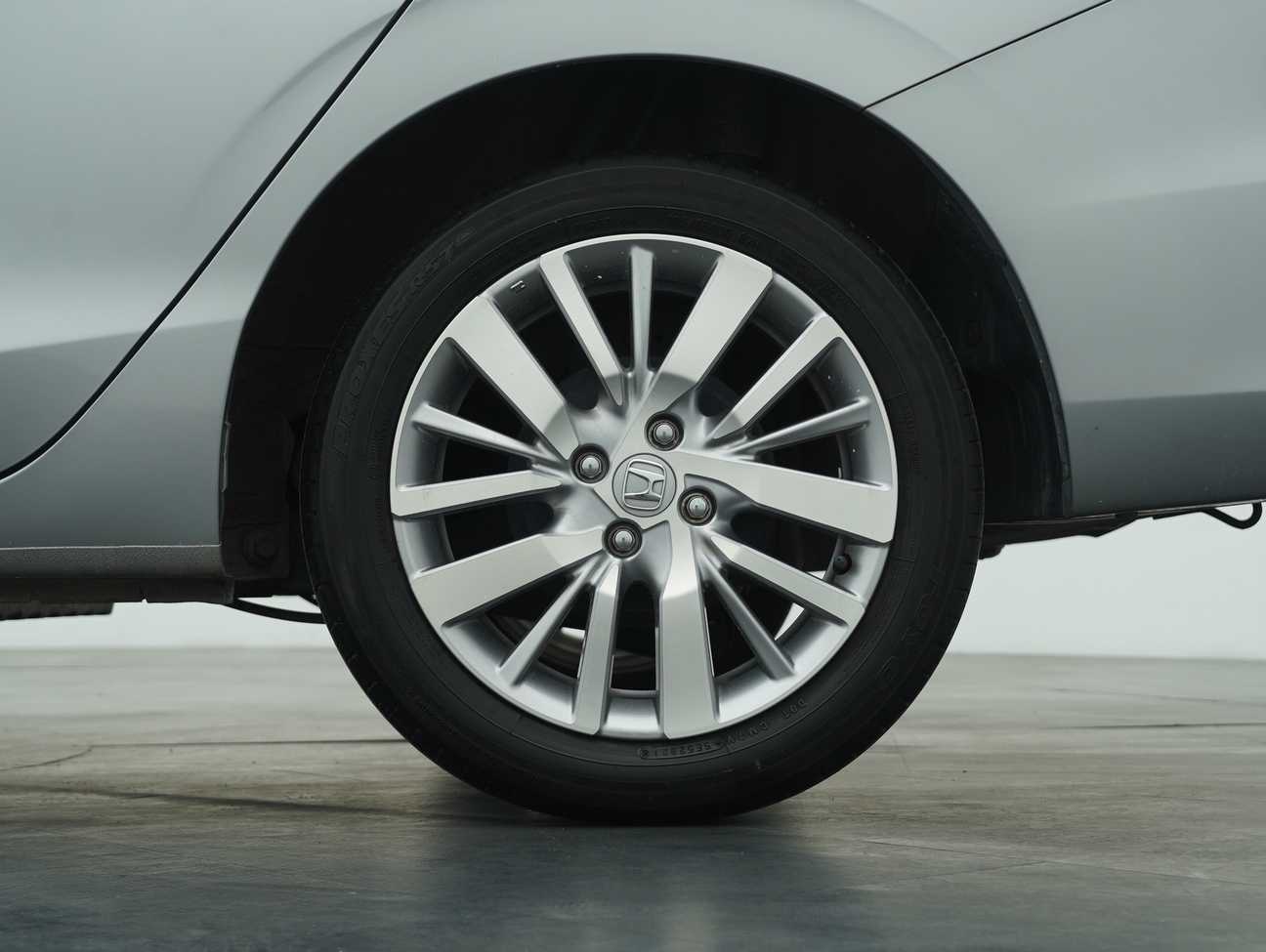 terpakai 2021 Honda City V 1.5