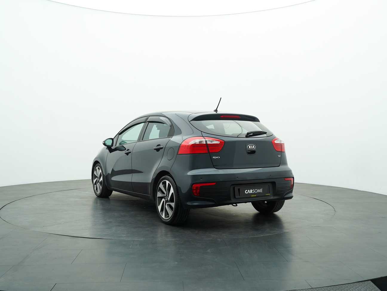 terpakai 2015 Kia Rio SX 1.4