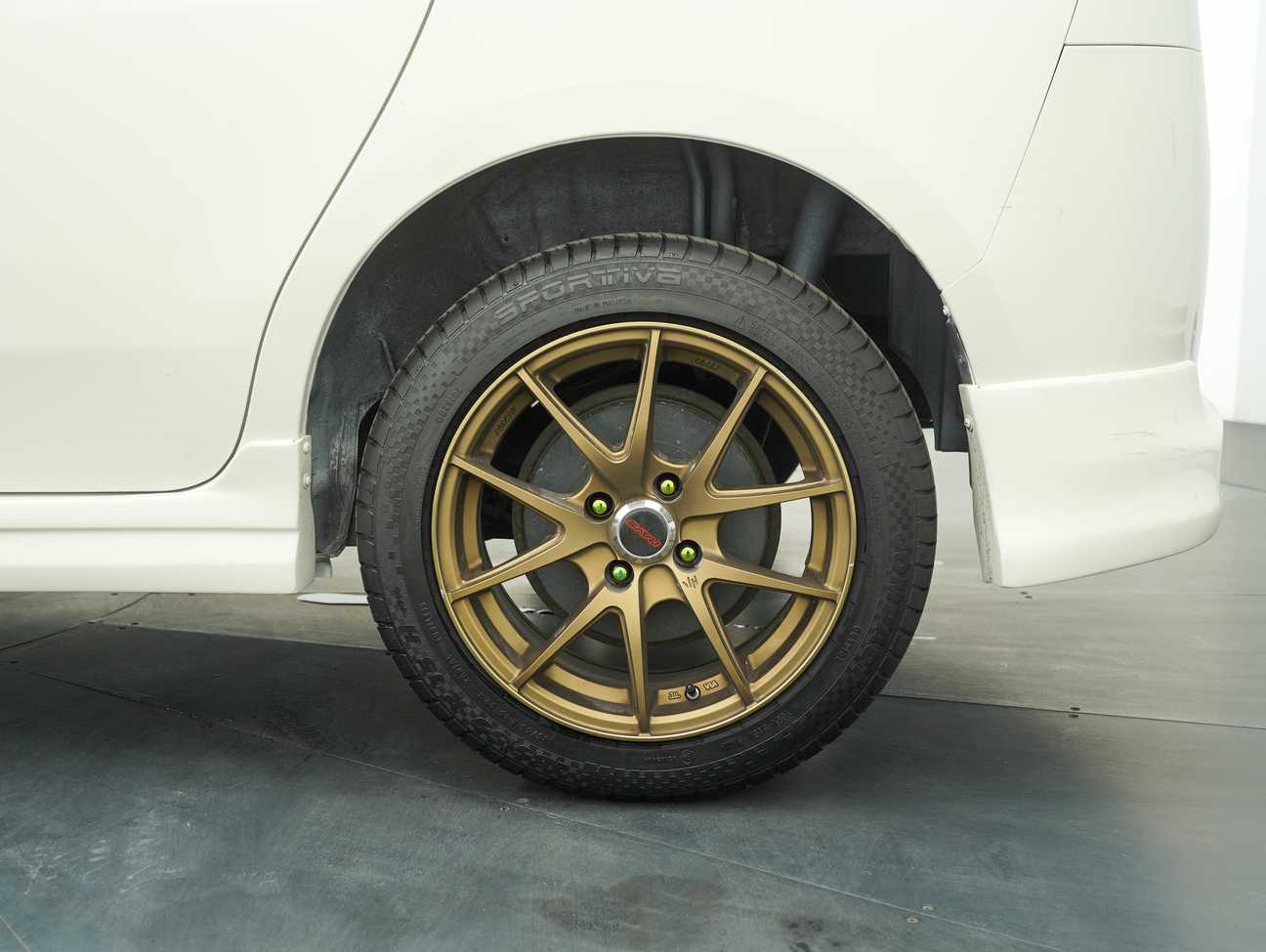 terpakai 2013 Perodua ALZA EZ 1.5