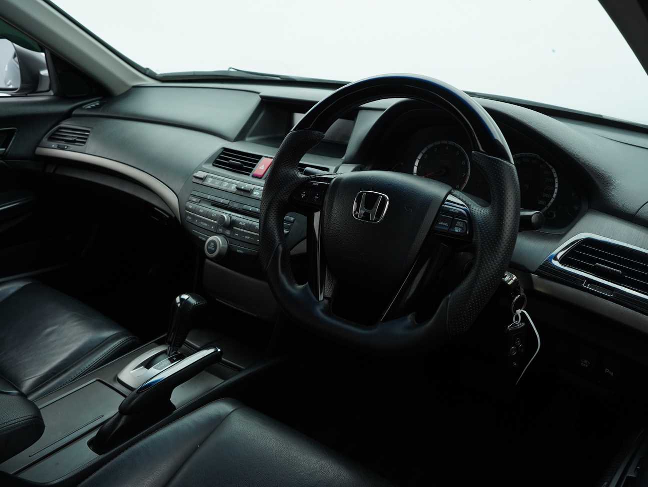 used 2011 Honda Accord VTi-L 2.0
