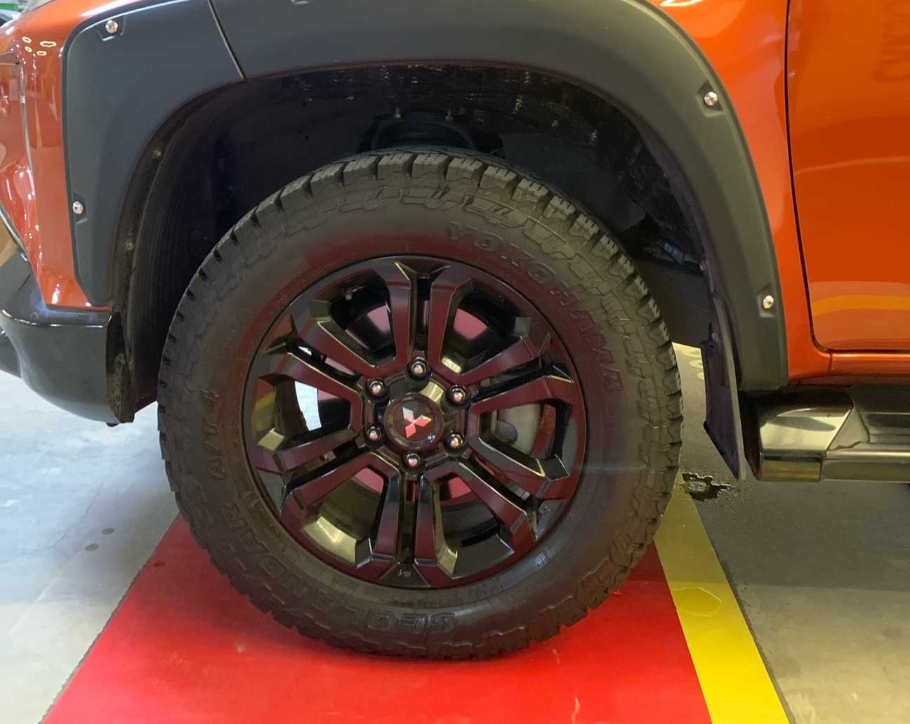 terpakai 2023 Mitsubishi Triton VGT Athlete Dual Cab 4X4 2.4