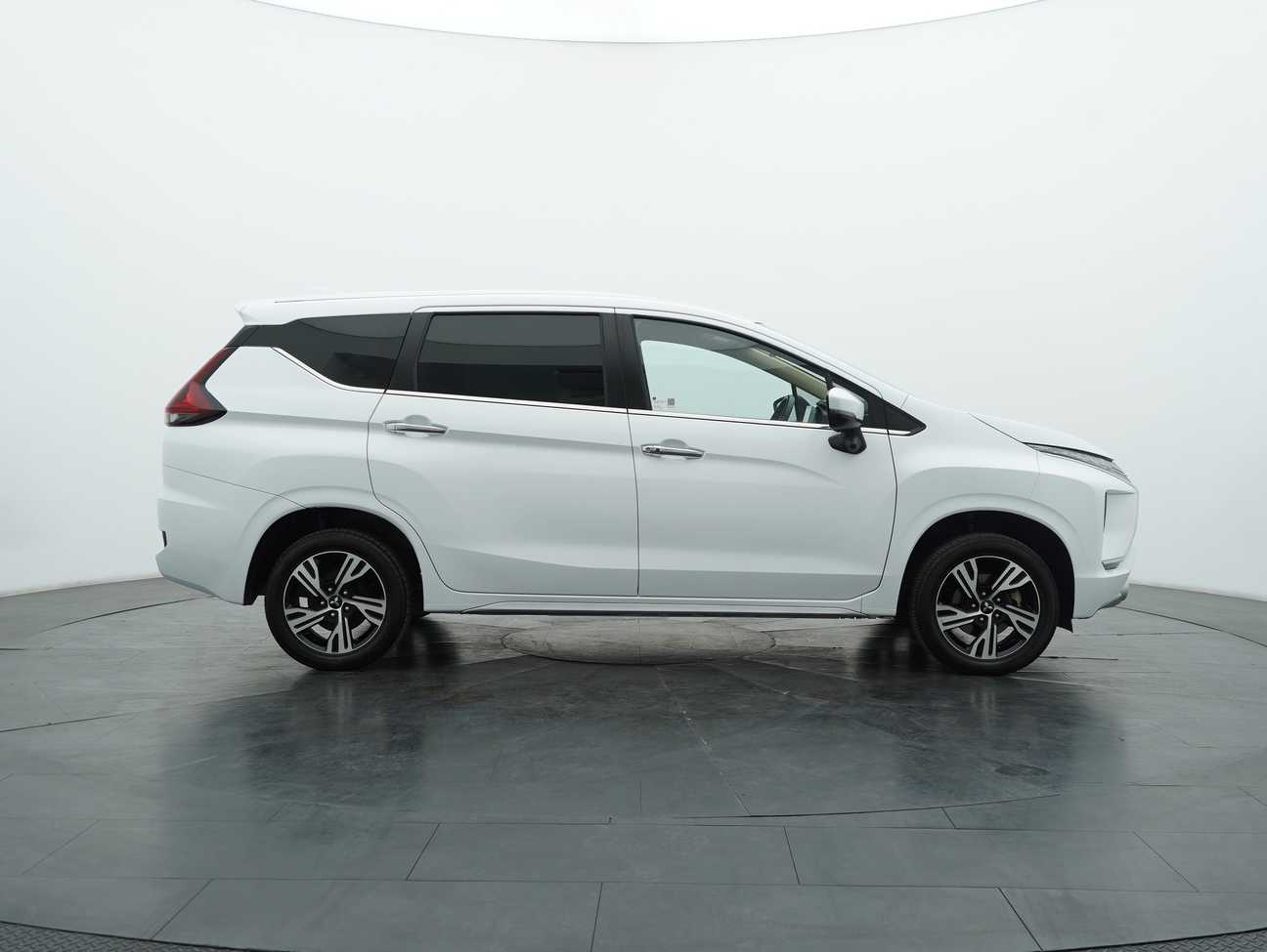 terpakai 2022 Mitsubishi Xpander  1.5