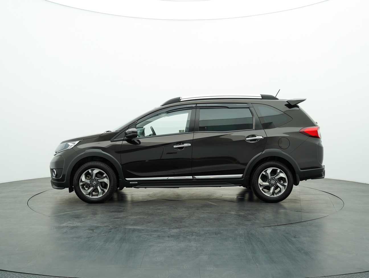 used 2018 Honda BR-V V 1.5