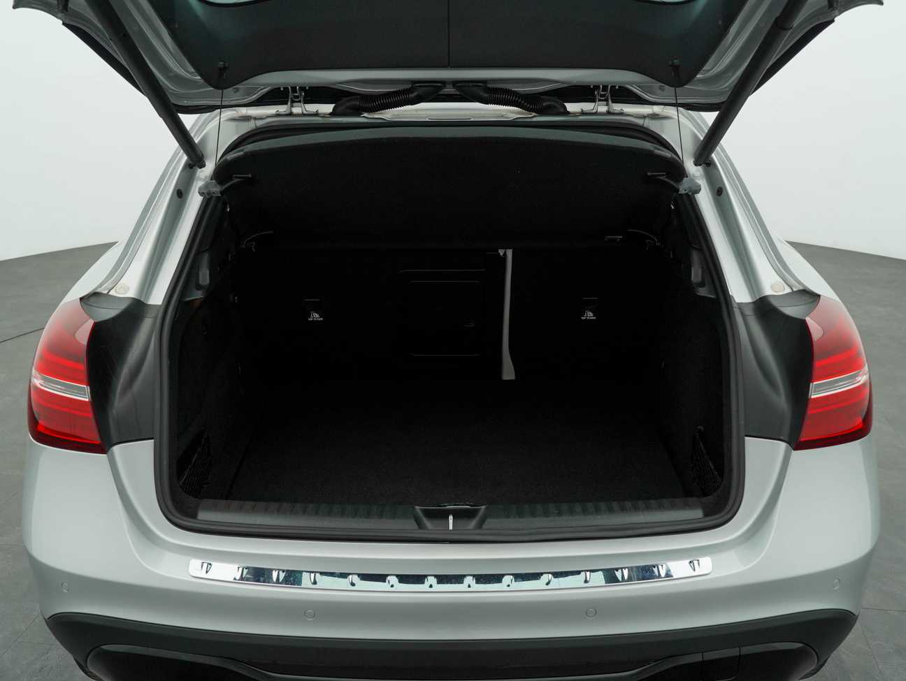 used 2017 Mercedes-Benz GLA200 Urban Line 1.6