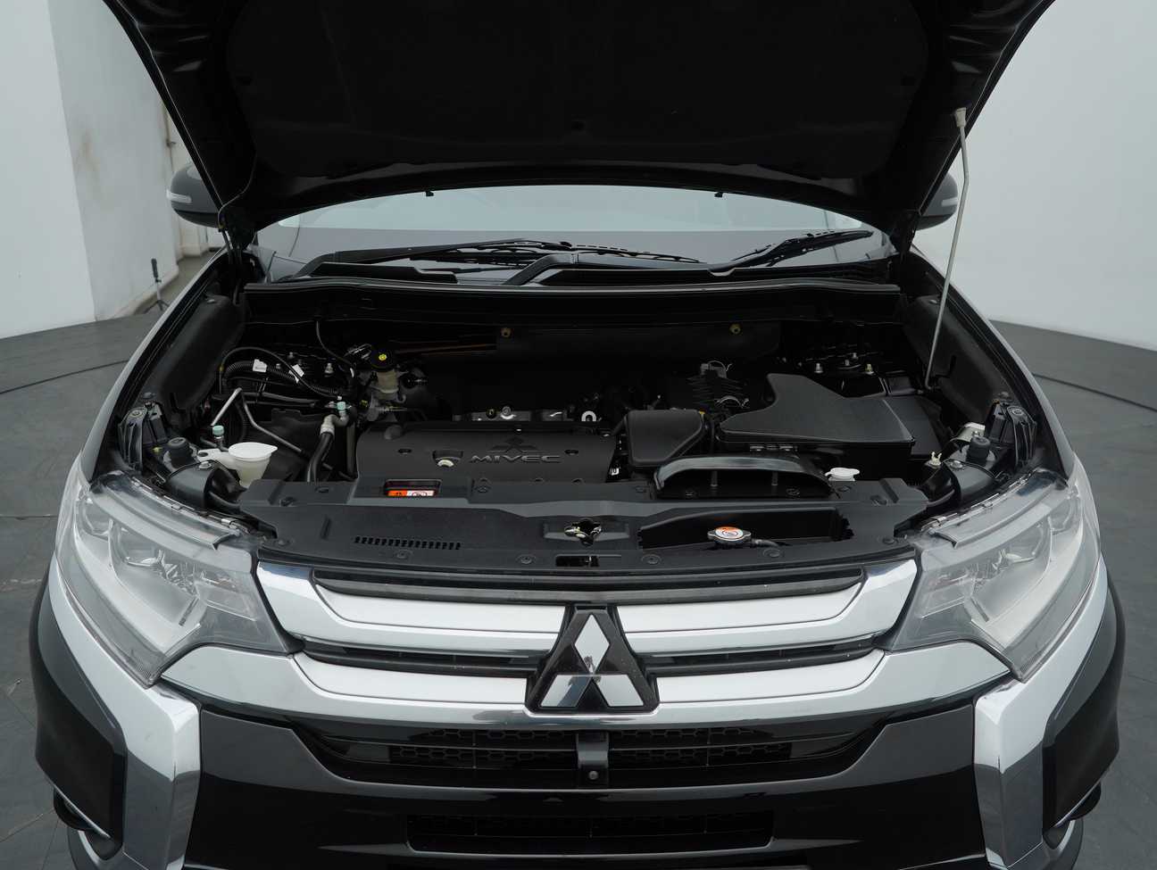 used 2019 Mitsubishi Outlander  2.4
