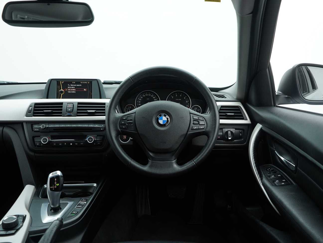 used 2014 BMW 316i  1.6