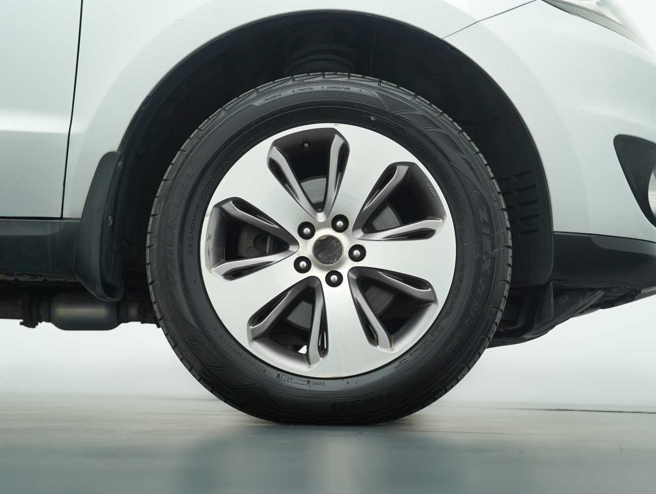 terpakai 2012 Inokom Santa Fe Premium 2.4