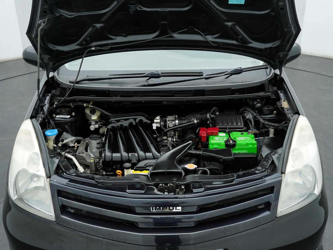 terpakai 2010 Nissan Grand Livina Comfort 1.6