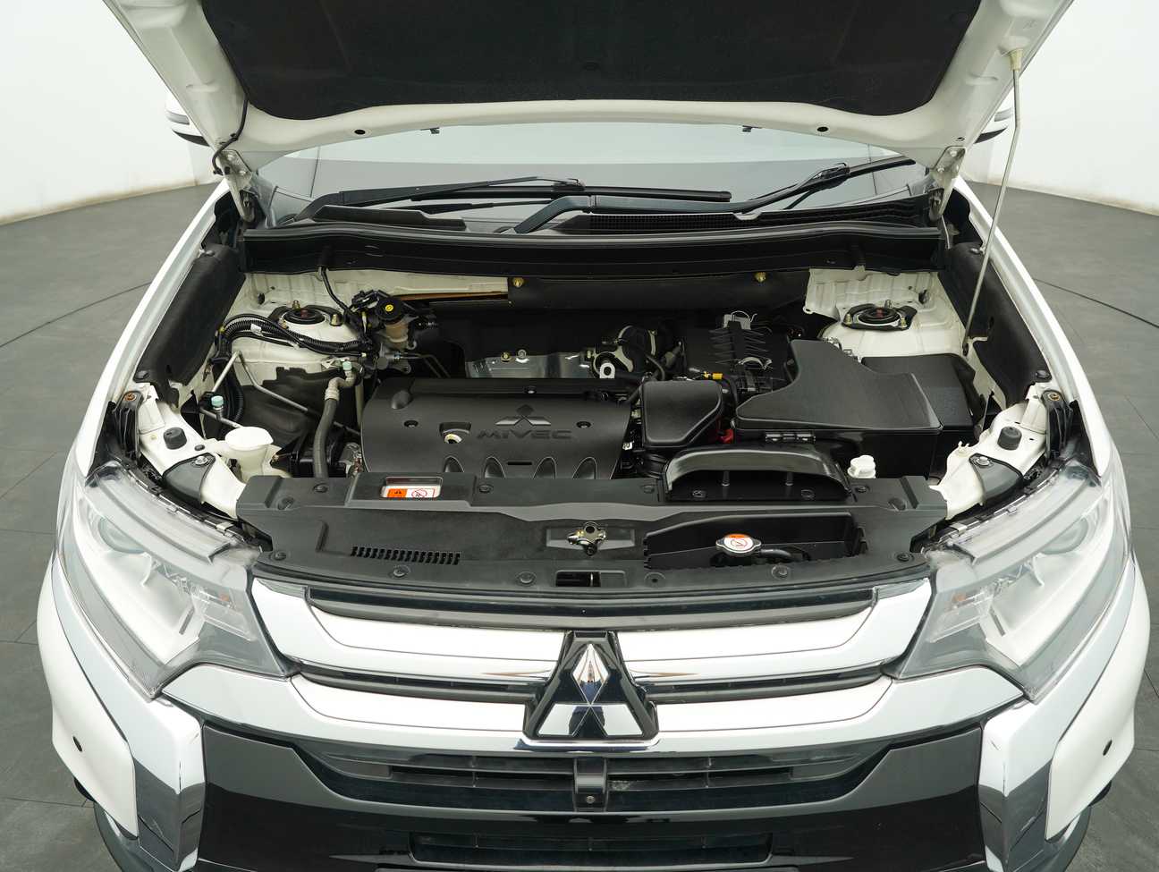 used 2019 Mitsubishi Outlander  2.0