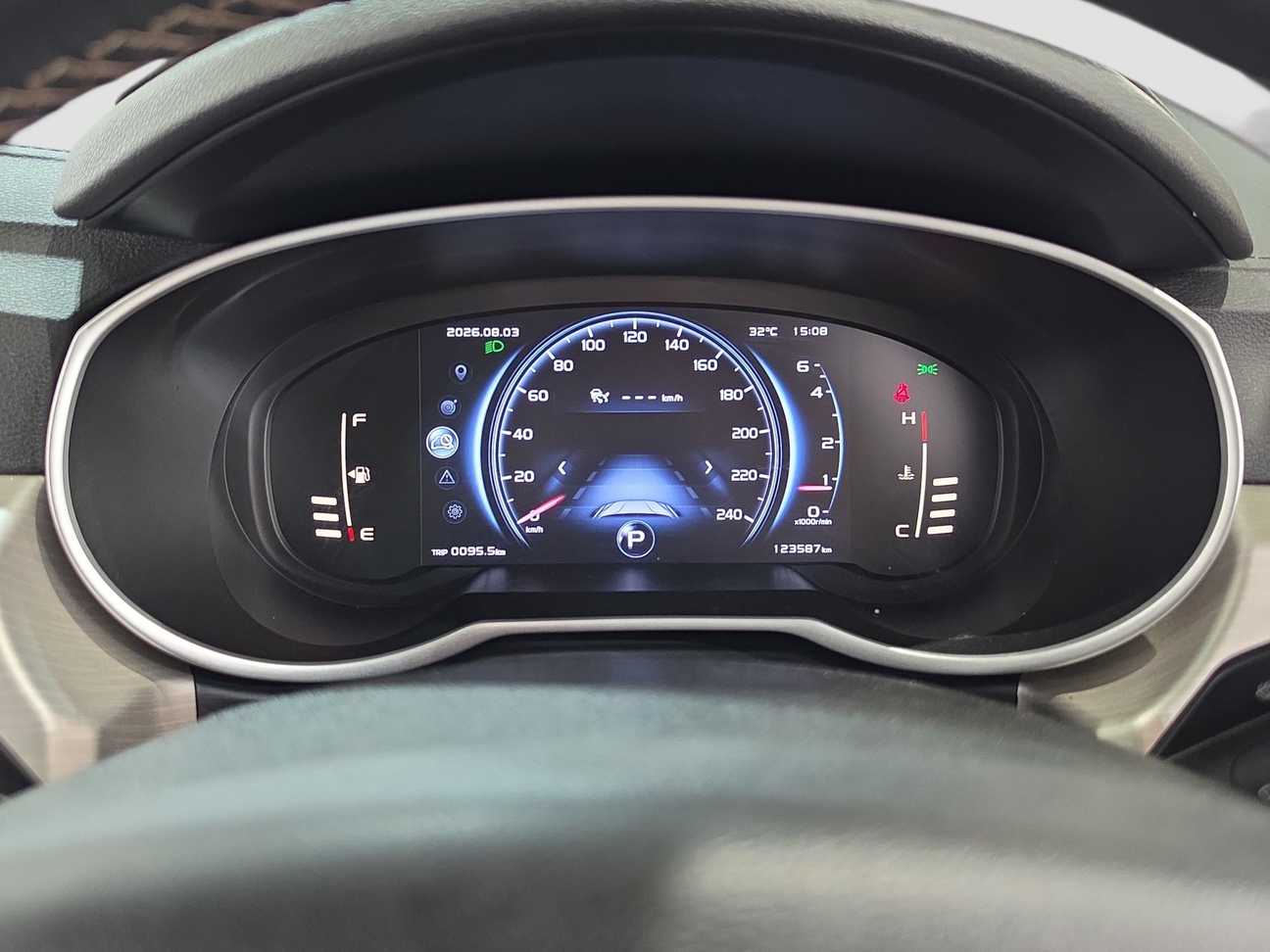 used 2019 Proton X70 Premium 1.8