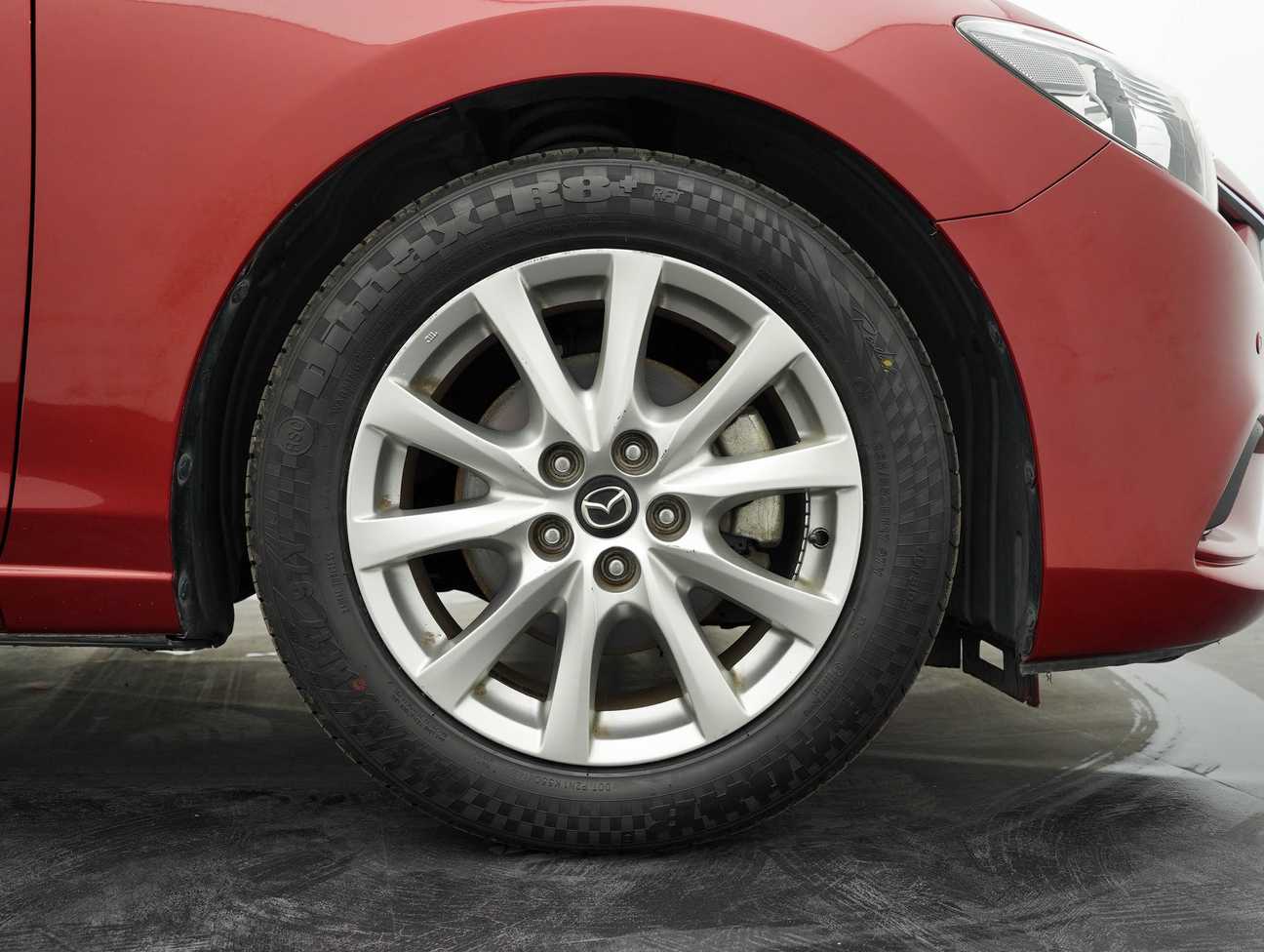 terpakai 2014 Mazda 6 SEDAN 2.0