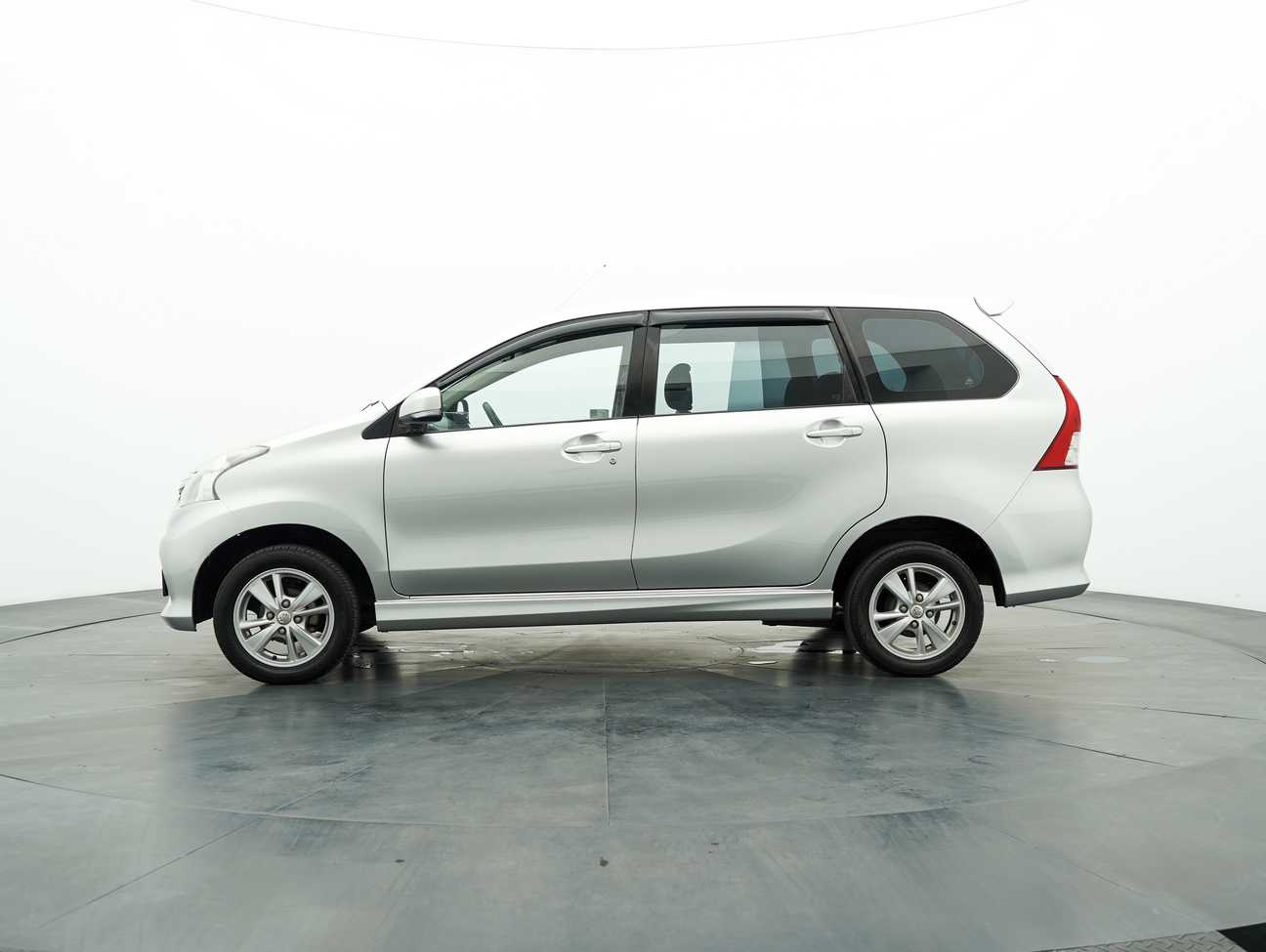 used 2014 Toyota AVANZA S 1.5