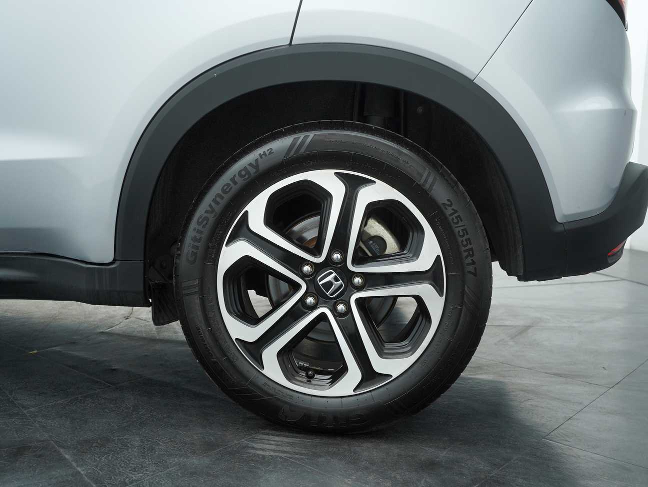 terpakai 2016 Honda HR-V S 1.8