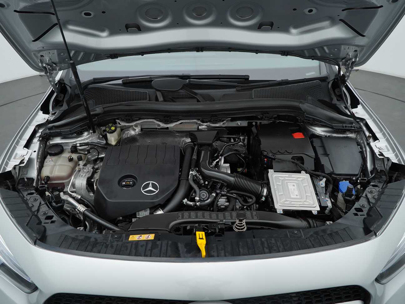 used 2022 Mercedes-Benz GLA200 Progressive Line 1.3