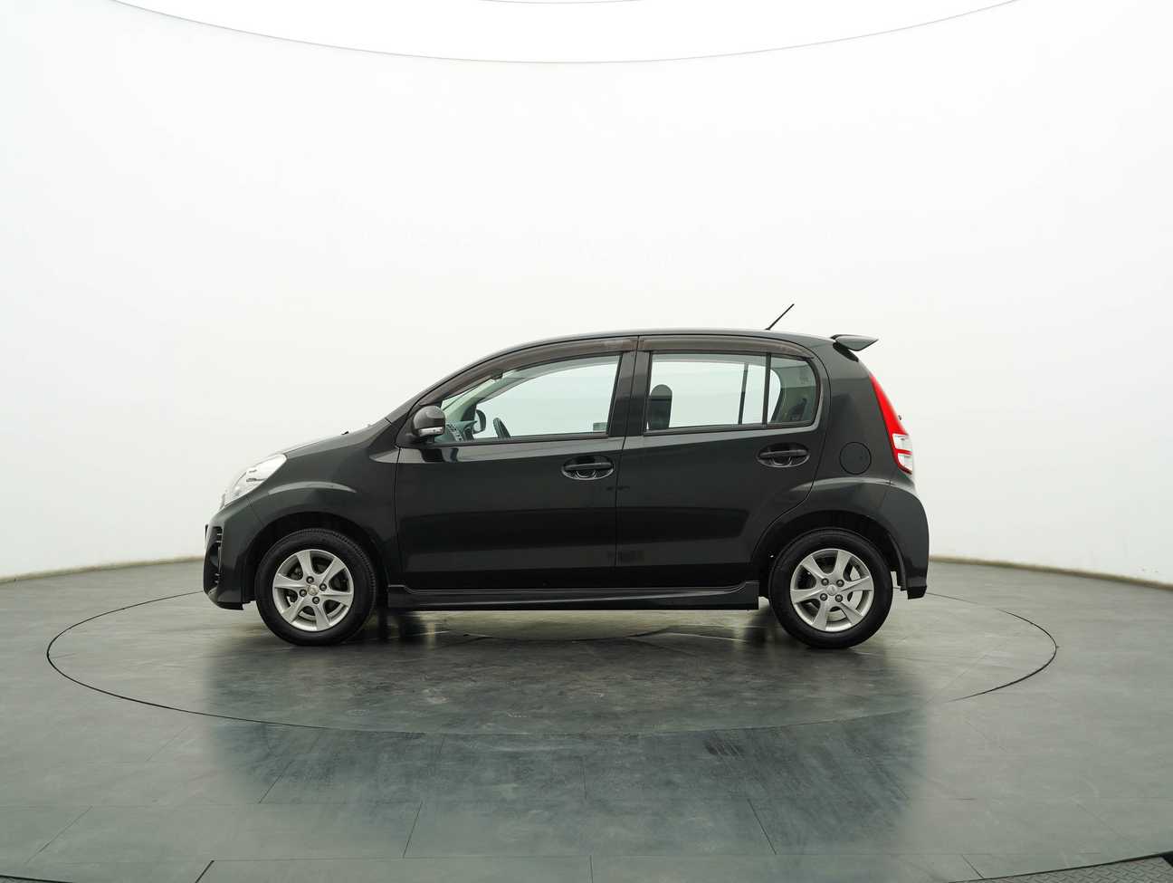 terpakai 2014 Perodua Myvi EZ 1.3